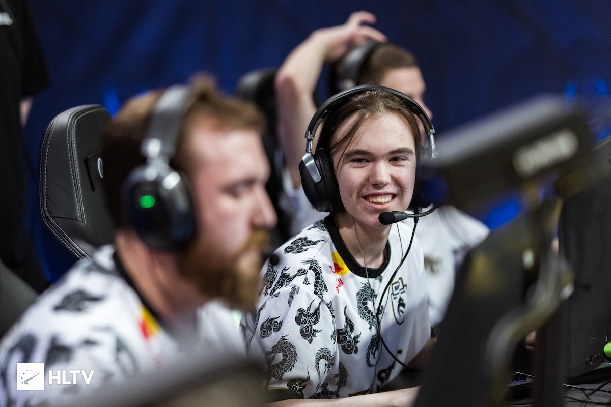 国家队半场 国家队半场